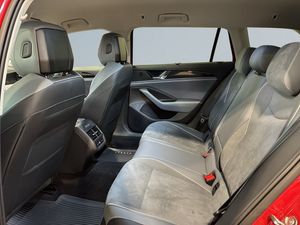 Volkswagen Passat bild 13