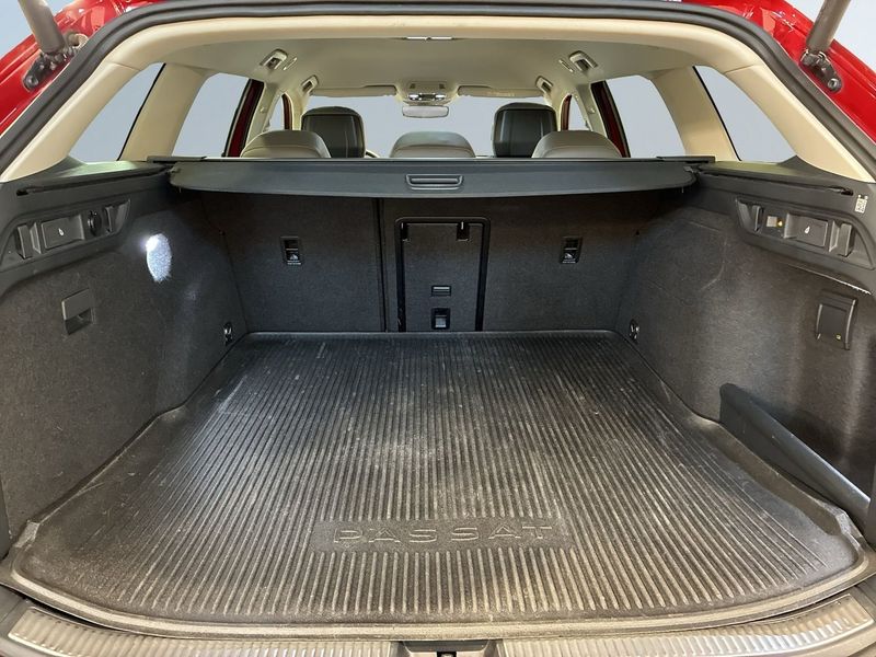 Volkswagen Passat bild 12