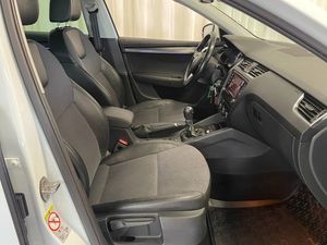 Skoda Octavia bild 9