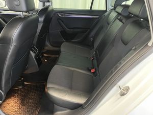 Skoda Octavia bild 11
