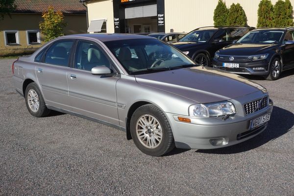 Volvo S80 2.4 Kinetic 13400 - 2005