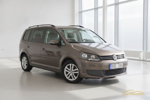 Volkswagen Touran 7-seater 1.6 TDI 105hk Masters | Drag | S/V-hjul - 2011