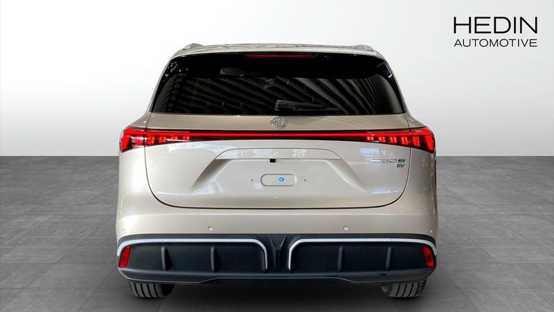 MG S6 EV bild 7