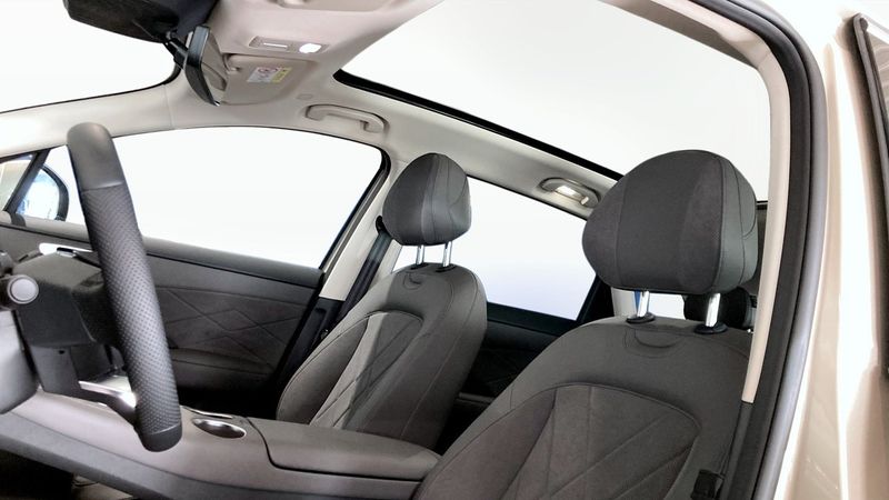 MG S6 EV bild 11