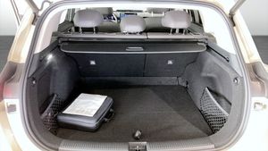 MG S6 EV bild 10