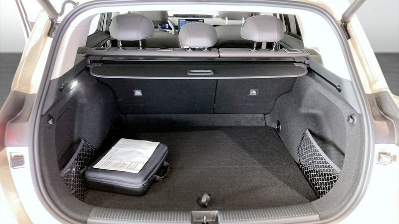 MG S6 EV bild 10