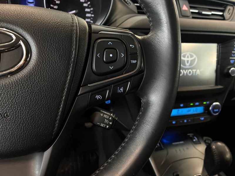 Toyota Avensis bild 20