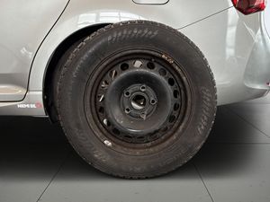 Toyota Avensis bild 14