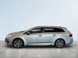 Toyota Avensis bild 4