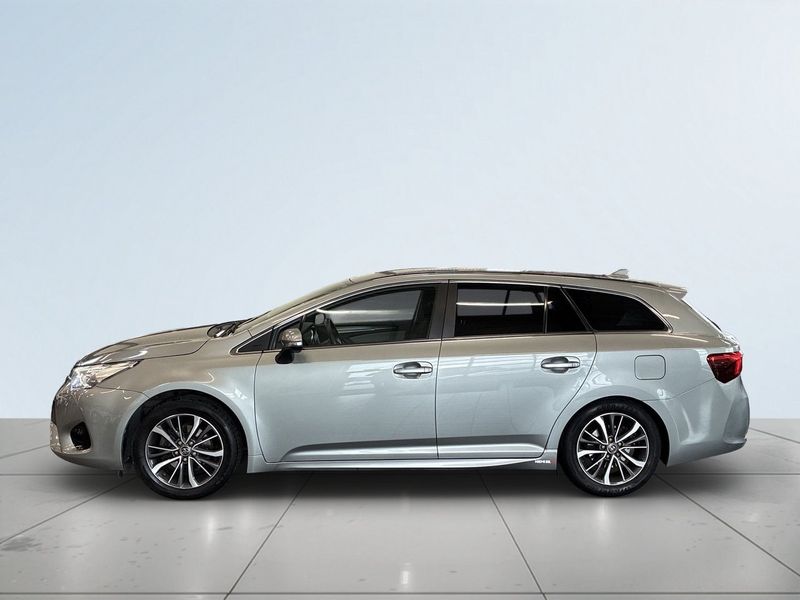 Toyota Avensis bild 4