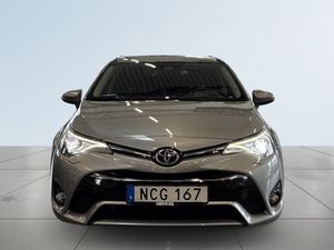 Toyota Avensis bild 2