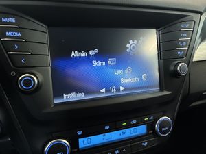 Toyota Avensis bild 15