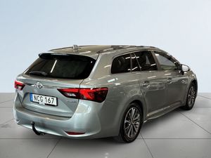 Toyota Avensis bild 6