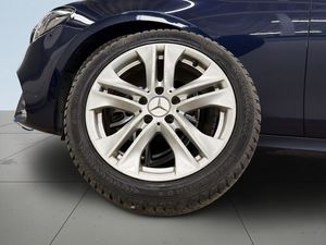 Mercedes E220 bild 14