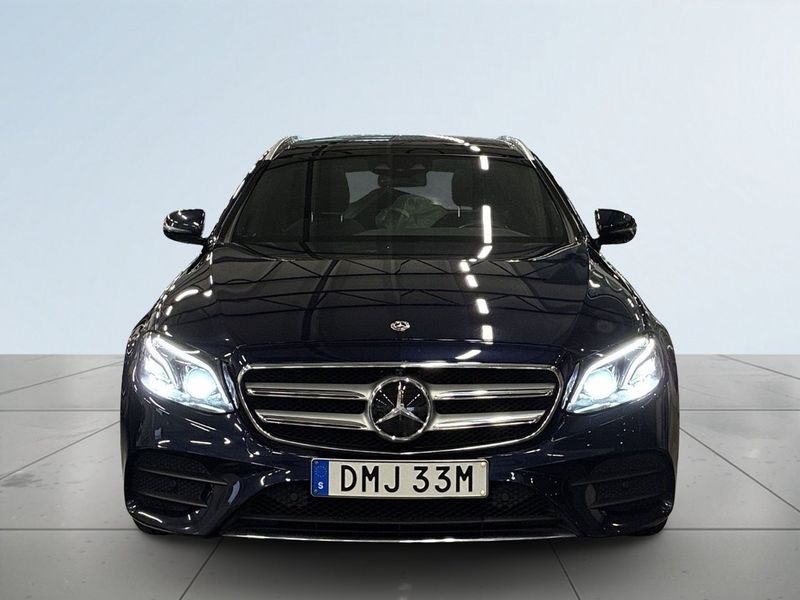 Mercedes E220 bild 2
