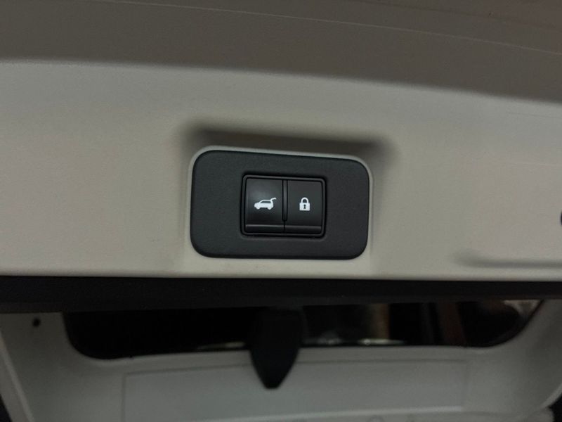 Nissan Ariya bild 19
