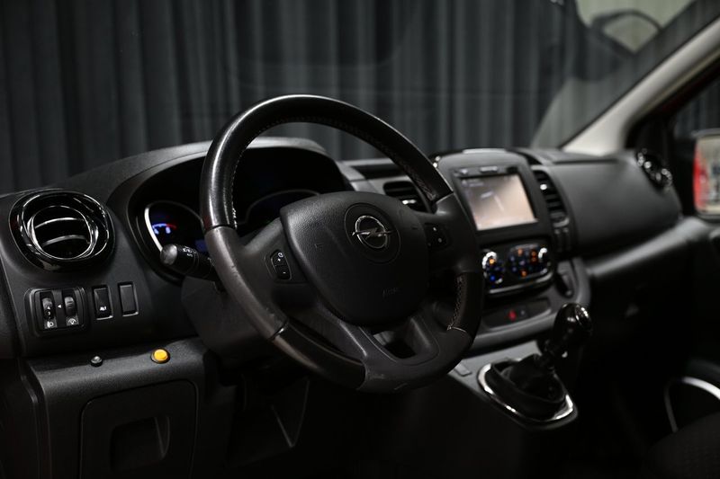 Opel Vivaro bild 13