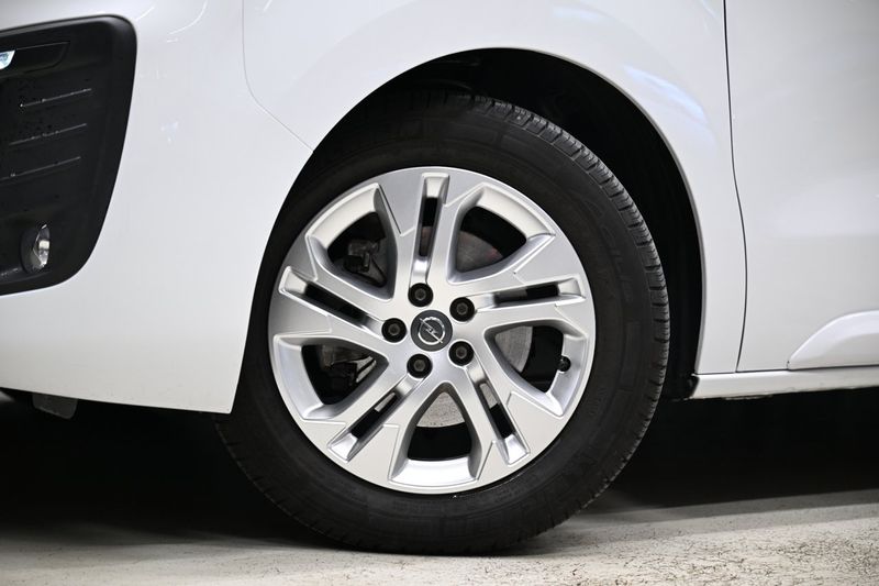 Opel Vivaro bild 9