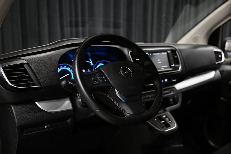 Opel Vivaro bild 15