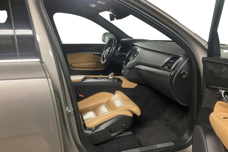 Volvo XC90 bild 7