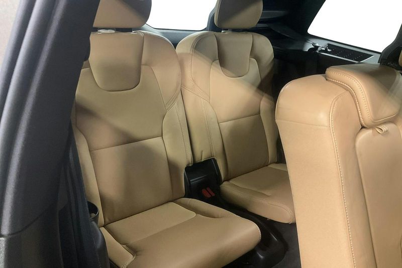 Volvo XC90 bild 9