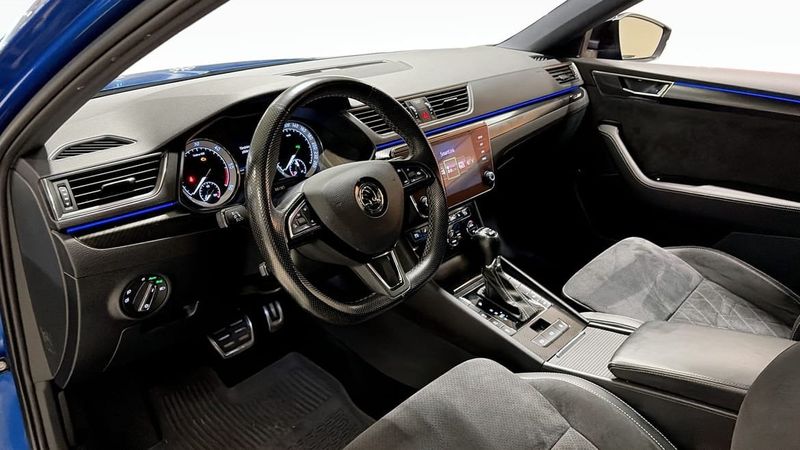 Skoda Superb bild 7