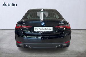 BMW i4 bild 4