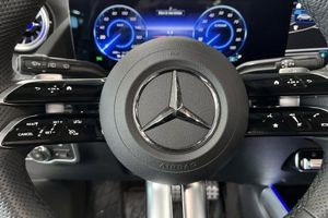 Mercedes EQA300 bild 17