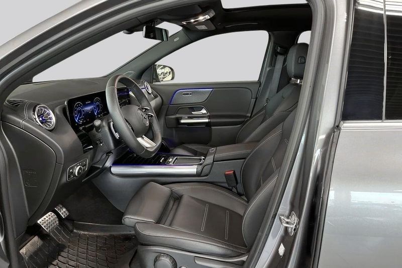 Mercedes EQA300 bild 8