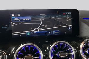 Mercedes EQA300 bild 11