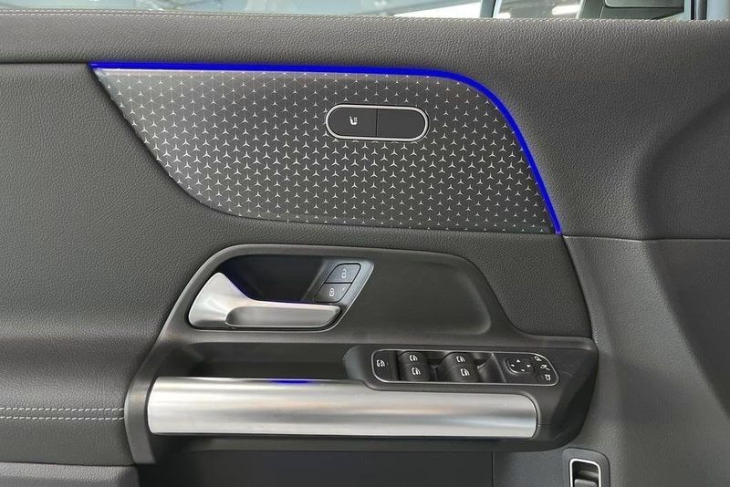 Mercedes EQA300 bild 16
