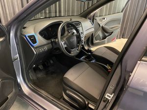Hyundai i20 bild 14