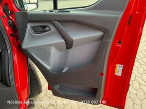 Ford Tourneo Custom bild 25