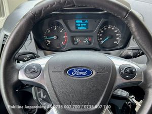 Ford Tourneo Custom bild 32
