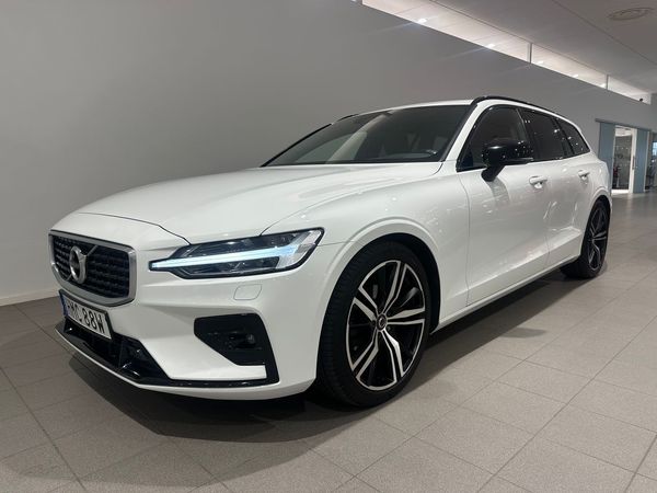 Volvo V60 D3 R-Design / Navigation / Backkamera / Sensorer / - 2020