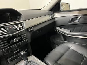 Mercedes E220 bild 13
