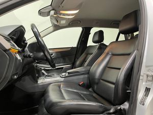 Mercedes E220 bild 9