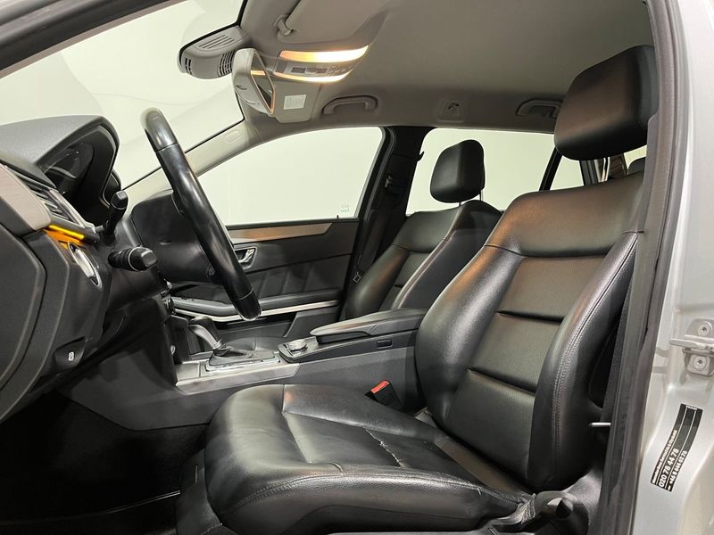 Mercedes E220 bild 9