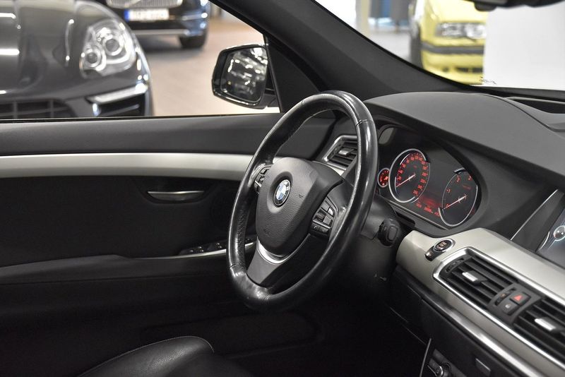 BMW 530 bild 8
