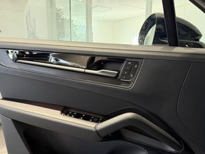 Porsche Cayenne bild 23