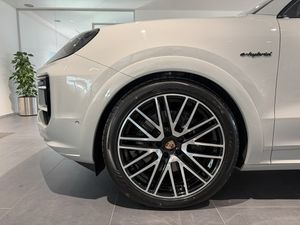 Porsche Cayenne bild 6