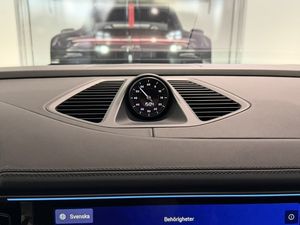 Porsche Macan bild 13