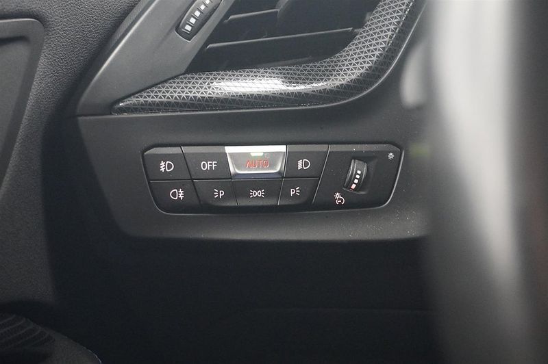 BMW 118 bild 15
