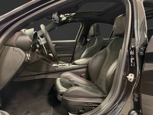 Alfa Romeo Giulia bild 8