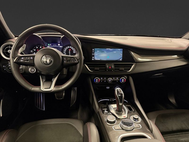 Alfa Romeo Giulia bild 12