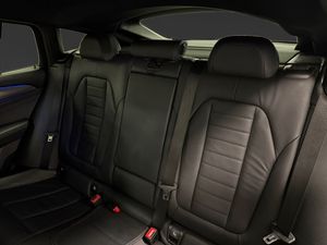 BMW X4 bild 10