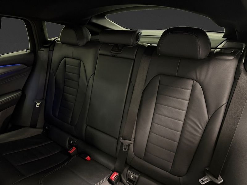 BMW X4 bild 10
