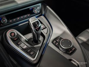 BMW i8 bild 17