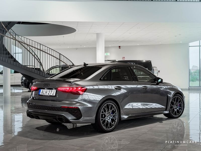 Audi RS3 bild 2