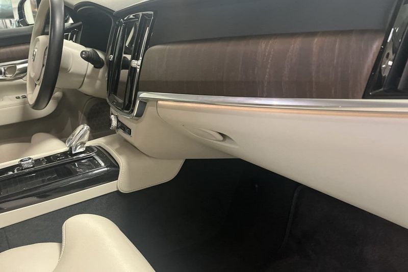 Volvo V90 bild 8